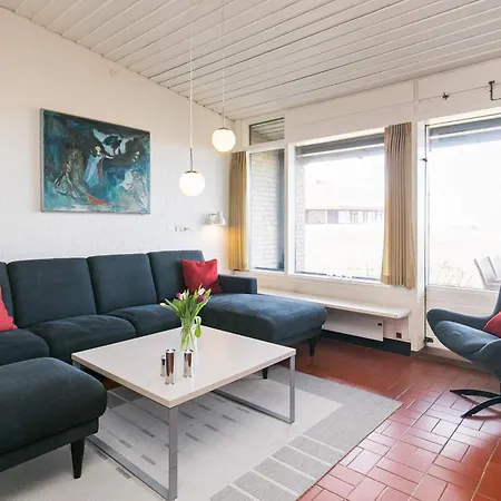 Semesterbostad Lxxvii *